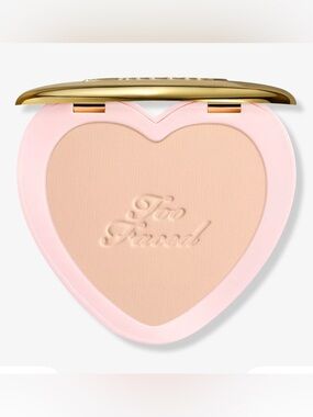 Too Faced Born This Way Soft Blur Flexible Finish Setting Powder Light NEW!
